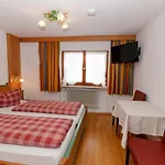 Binderhaeusl Hotell 2*