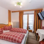Hotel Binderhäusl 2*