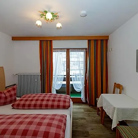 Binderhaeusl Hotel 2*